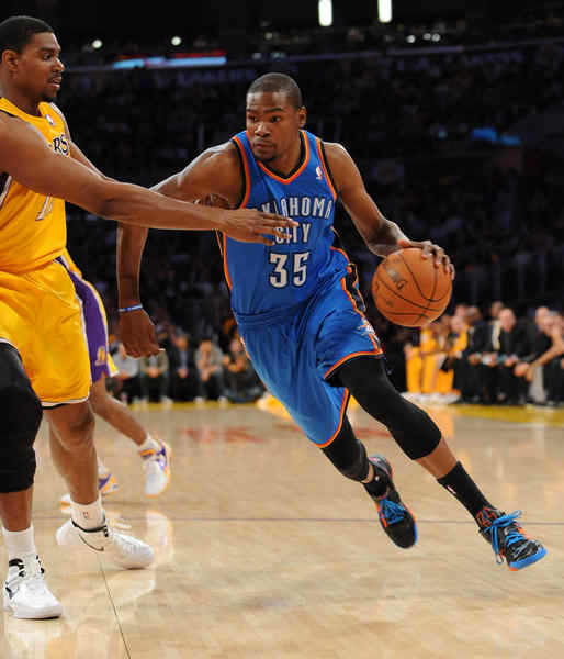 的紅白配色 的紅白配色