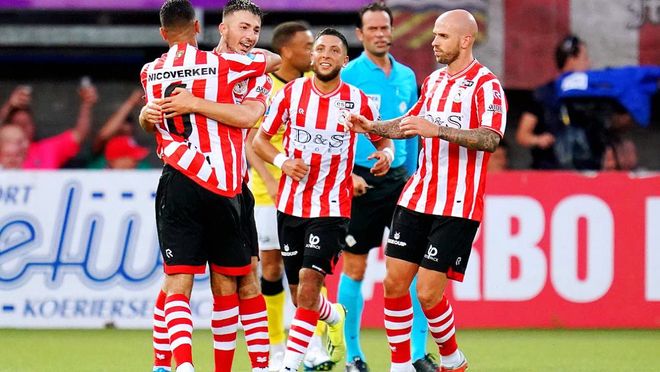 在一场激动 在一场激动